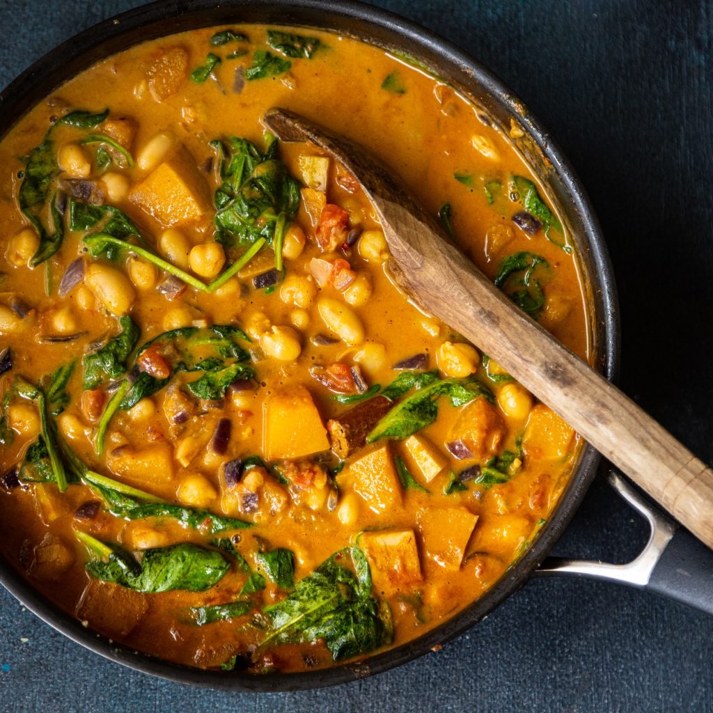 Easy balti curry with chickpea and squash