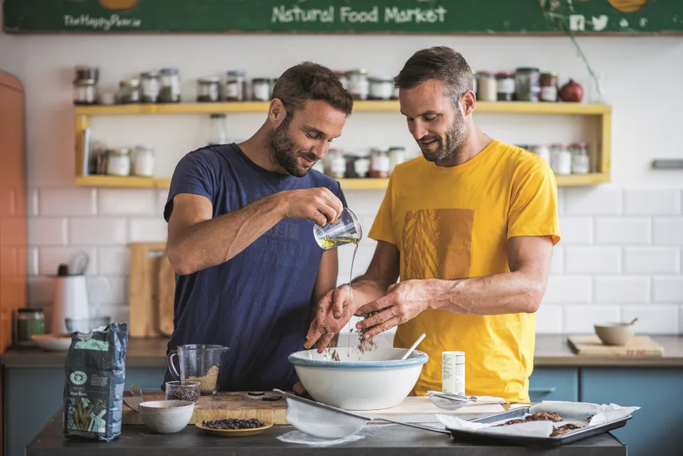 Dave and Steve Flynn, the creators of the Gut Health Revolution course - a course to aid in learning all about plant-based fiber for gut health