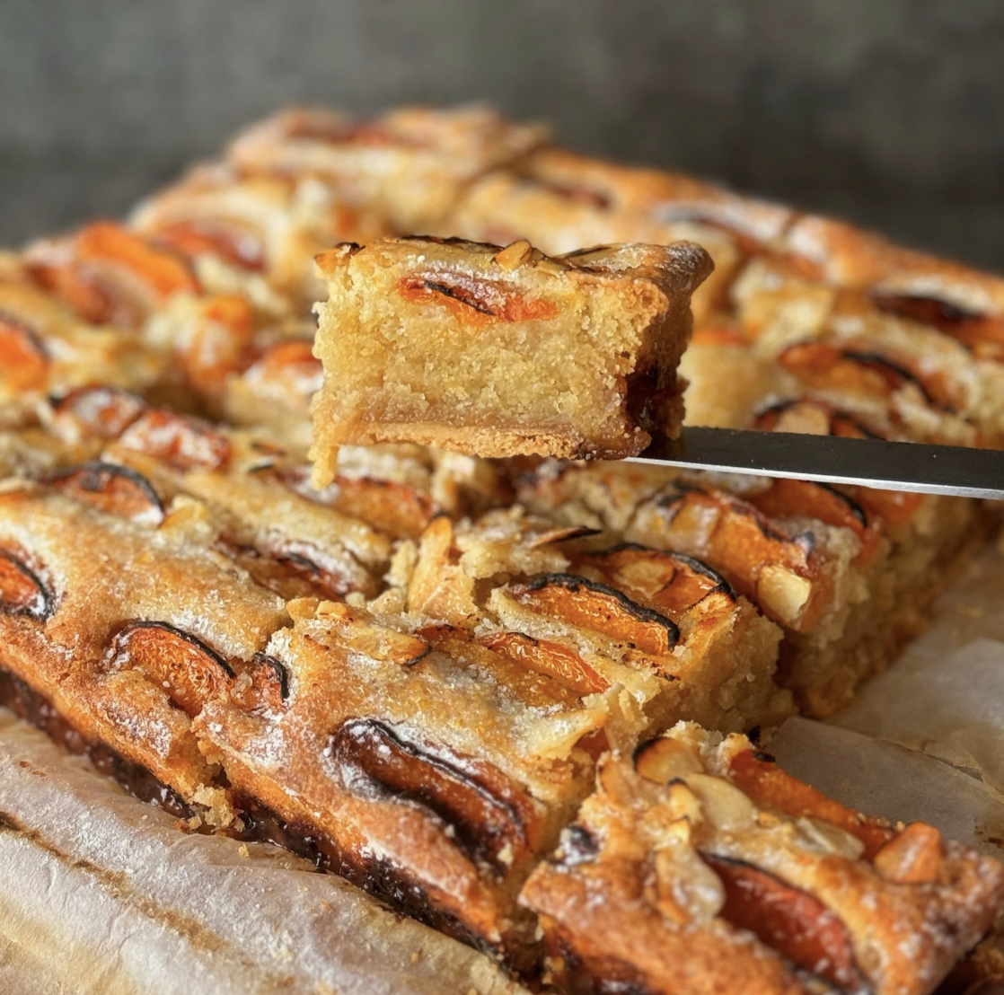 An image of Rhubarb & Apricot Bakewell Slice