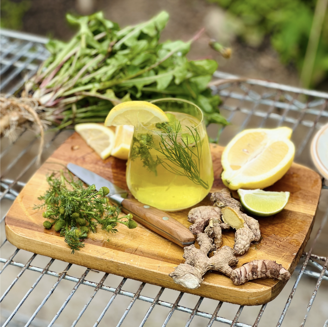 An image of Digestive Support Iced Tea with Pineapple Weed & Dandelion Root