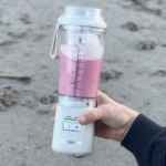 a photo of a Fibre-Packed Berry Smoothie